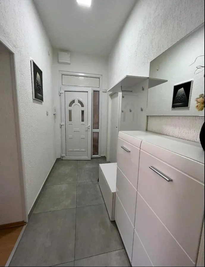 Apartment Eva Póla